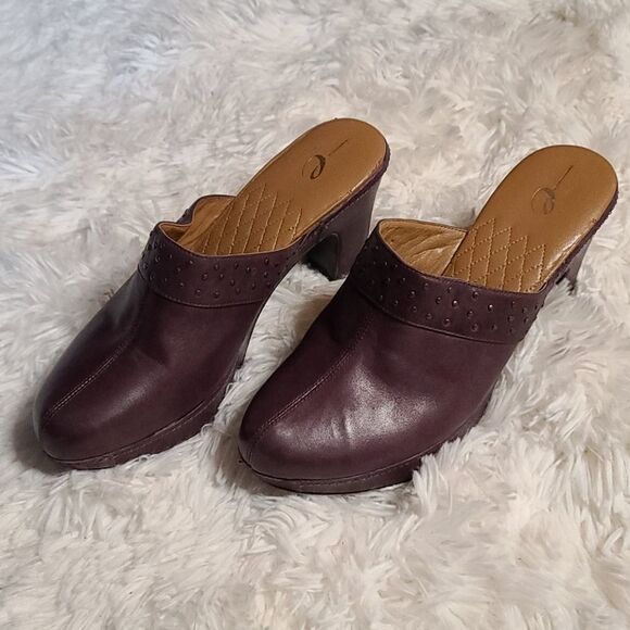 Easy Spirit Purple Leather Platform Clogs 7.5W - Picture 2 of 6